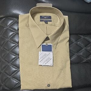 Dockers Men's Beige Dress Shirt